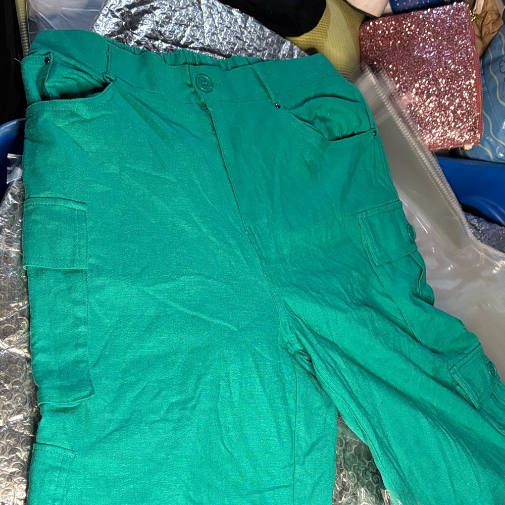 Forever 21 Green Women's Shorts